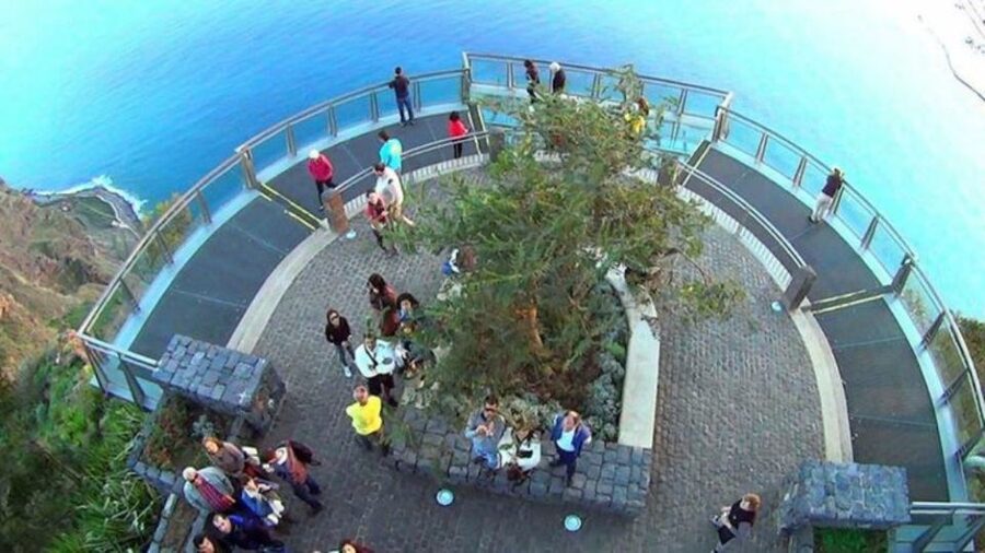 Madeira East or West Private Half-Day Tour by Open-Top Jeep - East Madeira: Pico do Arieiro and Santo da Serra in One Stretch