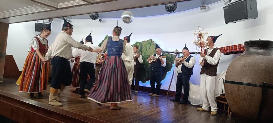 Madeira: Folk Dancing Show and Traditional Local Dinner - Inside the Restaurant: What the Three Courses Feel Like