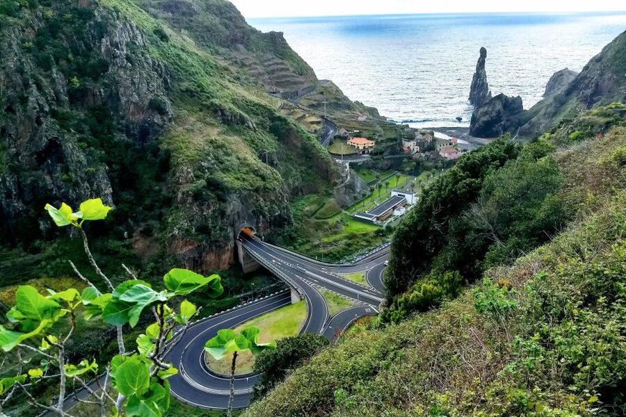 Madeira: Full-Day Jeep Tour, Natural Pools, Seixal & Fanal - Porto Moniz natural pools: more than a quick stop