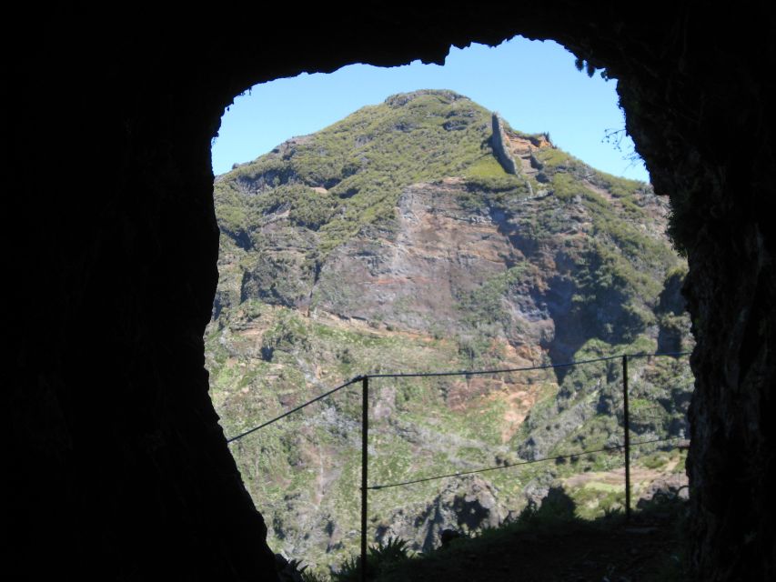 Madeira: Full-Day Pico Ruivo / Achada do Teixeira Walk - Guide Style and Group Energy: Tim’s Kind of Fun Matters