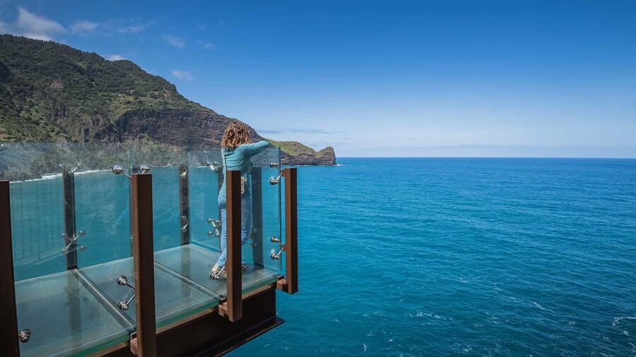 Madeira Funchal:East Tour Pico Arieiro & Santana&Laurissilva - Ponta de São Lourenço: The Rocky Coast That Feels Like Another World