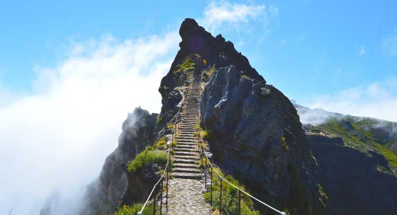 Madeira: Heavenly Sunset Pico do Arieiro with Snacks & Wine - Camacha Poncha Stop: Why This Local Bar Moment Matters