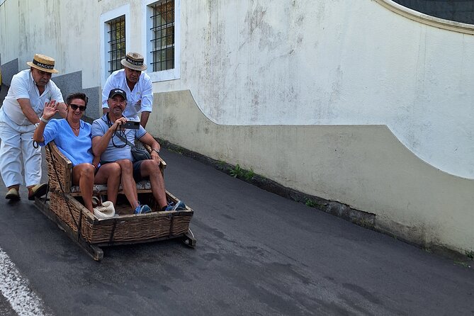 Madeira Highlights: Toboggan, Garden & Cable Car (All-Inclusive) - How this tour makes Monte and Funchal feel simple