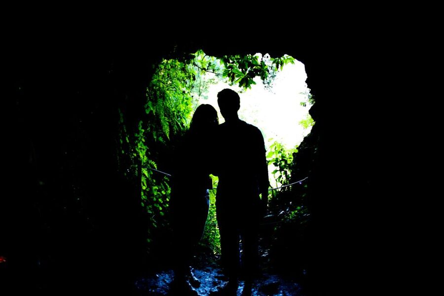 Madeira Island: Caldeirão Verde Levada Walk - Walking the levada: green corridors, slippery steps, and four tunnels