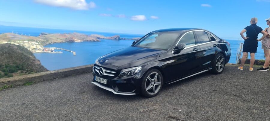 Madeira island full day tour - Comfort and pacing: vehicles, Wi-Fi, air-conditioning, and customization