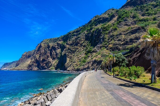 Madeira: Late Southwest Tour with Beach Time - Madalena do Mar: Banana Country and a Palm-Lined Promenade