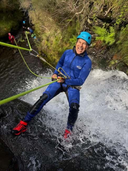Madeira: Level 1 Canyoning Half Day Adventure - From Funchal pickup to canyon start: how the 4 hours flow