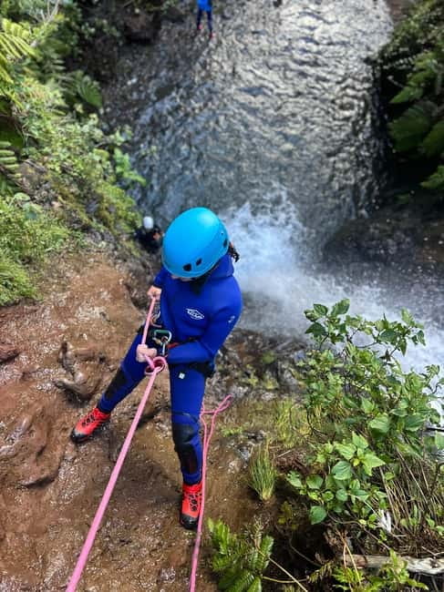 Madeira: Level 1 Canyoning Half Day Adventure - Modern gear that keeps you comfortable, and why neoprene matters