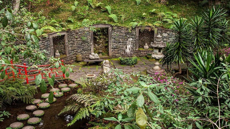 Madeira: Monte Tropical Garden + Old Town Tuk Tour by MadTuk - The Monte Church viewpoint, where the photos come naturally
