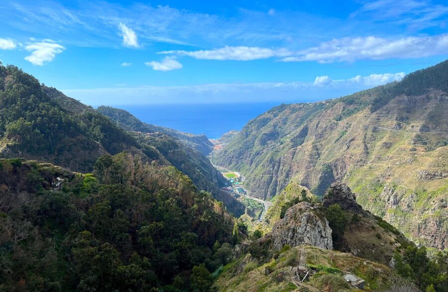 Madeira North Offbeat: Boaventura, Sao Vicente, Pta Delgada - Coffee Time at Miradouro Fajã dos Padres