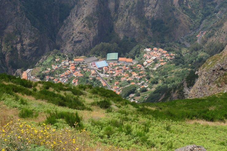 Madeira : Nun's Valleys and Pico Areeiro 4X4 Tour - How much is it worth, and what you get for $49