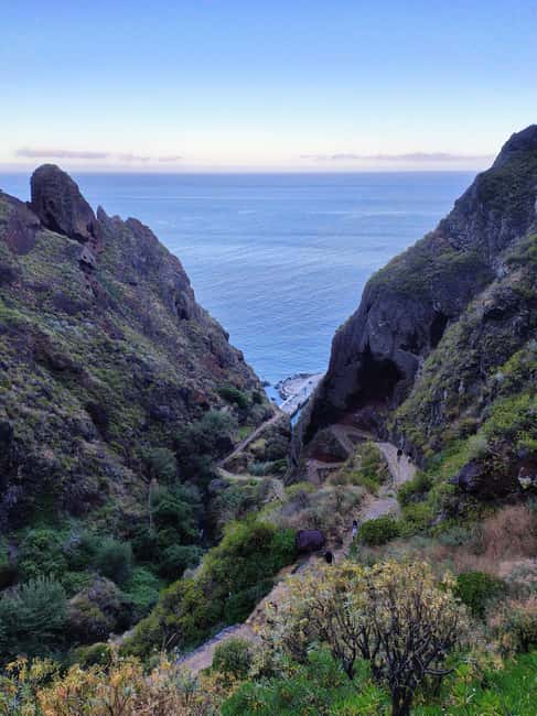 Madeira: Paul do Mar Guided Hike - The itinerary in motion: what the day feels like step by step