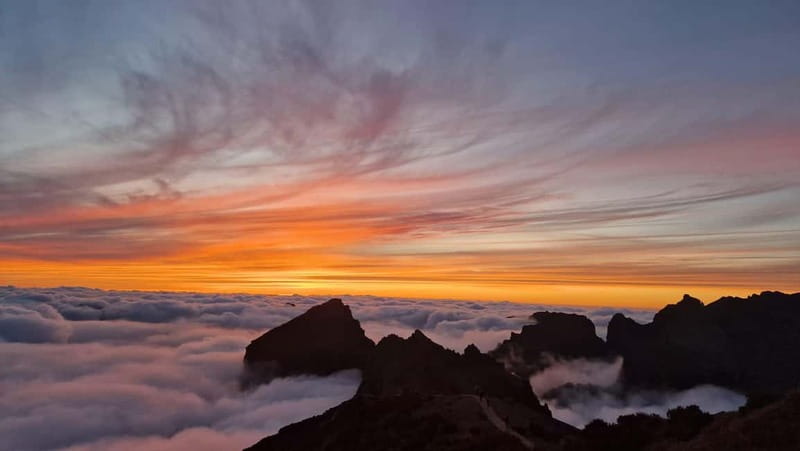 Madeira: Pico Arieiro Sunset with Stairway to Heaven Option - Should you book this Pico do Arieiro sunset tour?