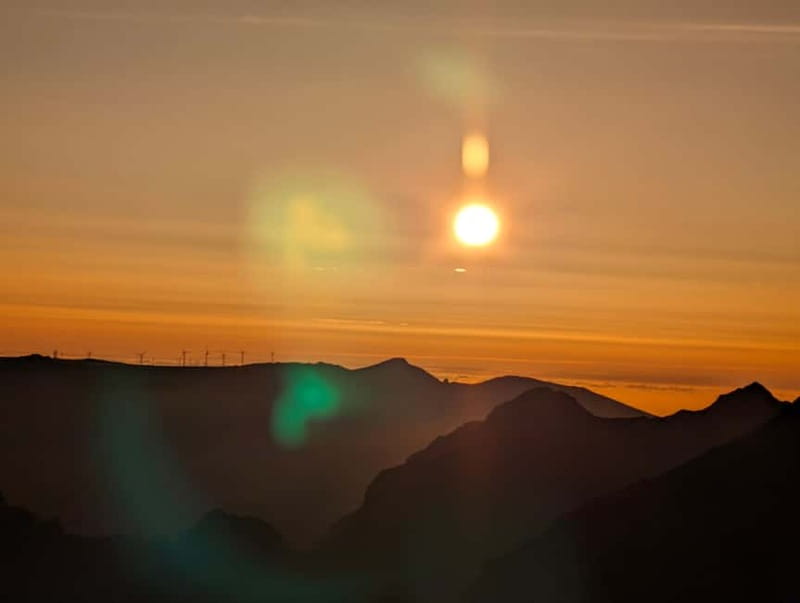 Madeira: Pico Arieiro Sunset with Stairway to Heaven Option - Stairway to Heaven option at Miradouro da Pedra Rija (PR1 walk)