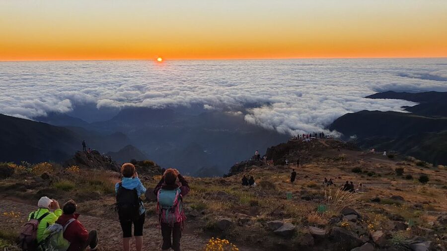 Madeira: Pico do Areeiro Sunrise Tour - Hotel pickup and the early drive into Madeira’s interior