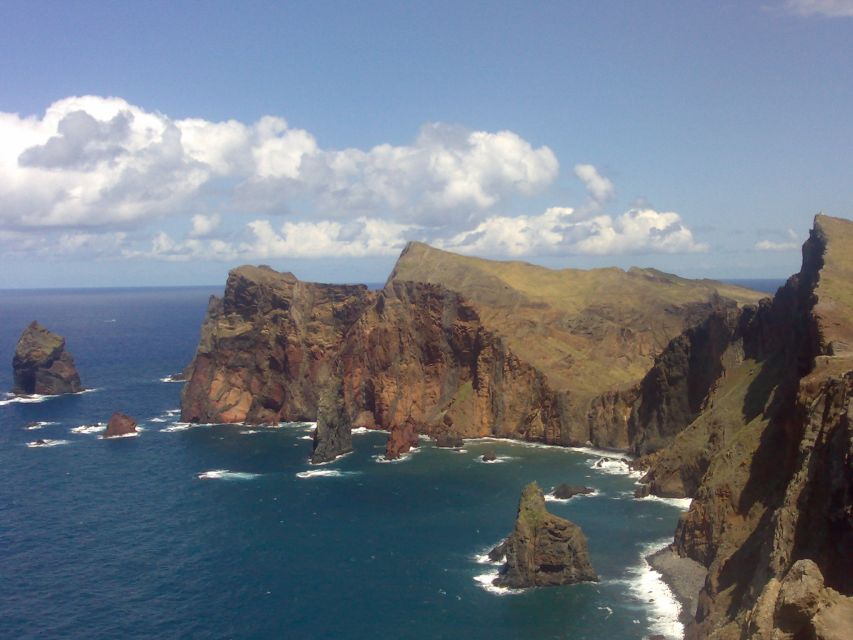 Madeira: Pico do Arieiro & Laurissilva Forest - East tour - Camacha and Terreiro da Luta: A Quick Culture Warm-Up
