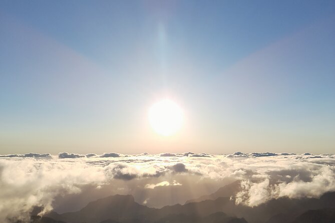 Madeira: Pico do Arieiro Sunrise Tour - Why Pico do Arieiro sunrise feels different on Madeira