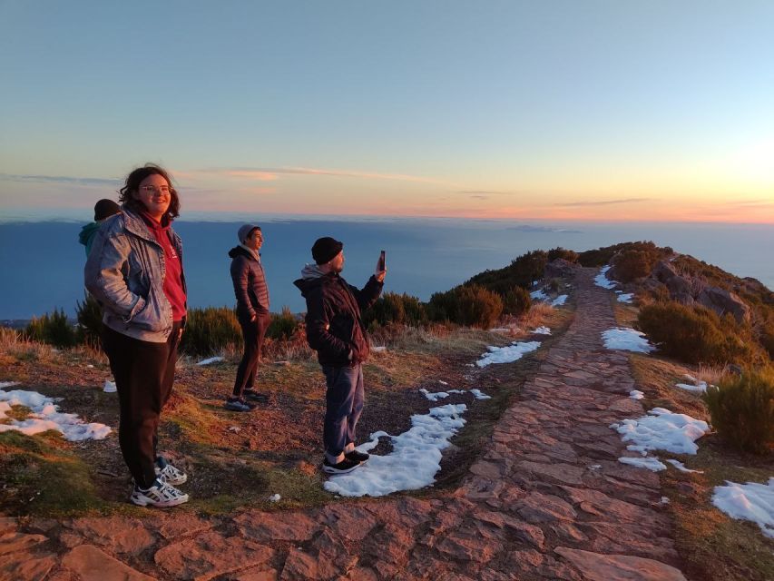 Madeira: Pico Ruivo Guided Sunrise Hike with Hotel Pickup - What to bring: warm layers matter more than fancy gear