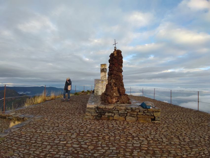 Madeira: Pico Ruivo Guided Sunrise Hike with Hotel Pickup - Hotel pickup and the 5-hour rhythm that keeps it stress-free