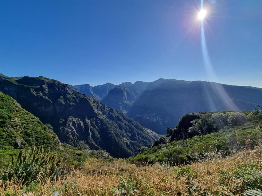 Madeira: Picturesque Peaks and Skywalk private 4x4 Jeep tour - Cabo Girão Skywalk at 580 meters: the signature finish