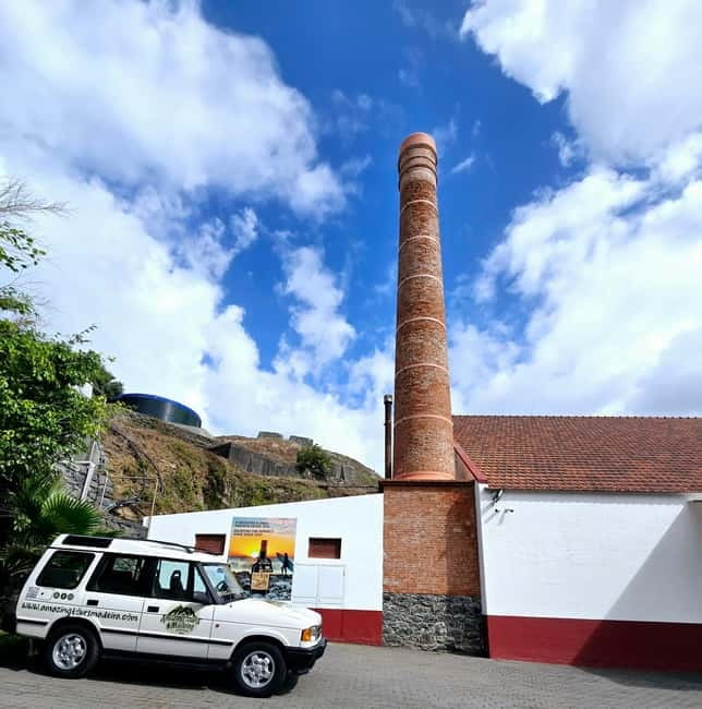 Madeira: Ponta de São Lourenço, Santana e Pico do Arieiro - Porto da Cruz and Engenho do Norte: rum tasting on the coast