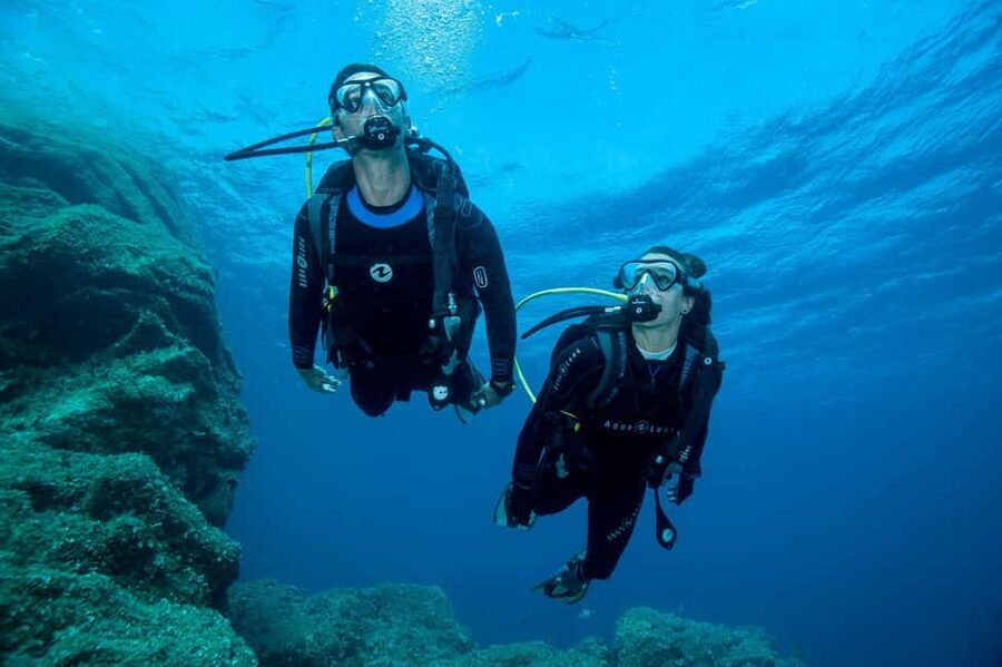 Madeira: Ponta de São Lourenço Shore Dive (certified divers) - The two-hour format: what happens before and during the water time