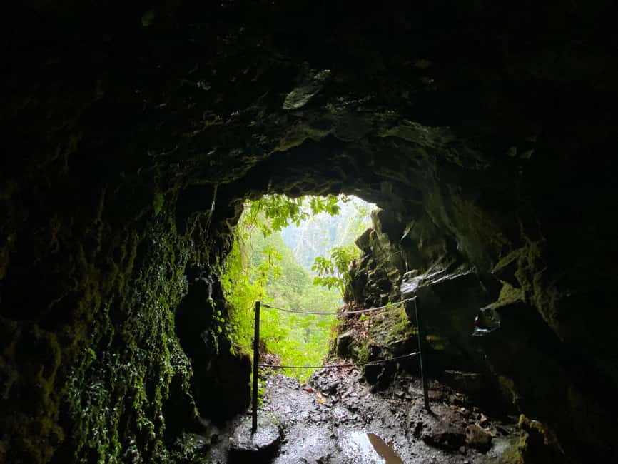 Madeira: PR 9 - Levada do Caldeirão Verde Hike Transfer - Pico das Pedras: where the hike really begins