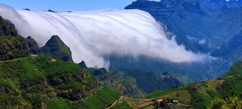 Madeira Private 4-Seater Mercedes VIP - Levadas and Mountain Walking: What Your Driver-Guide Will Not Do