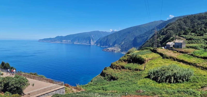 Madeira Private 4-Seater Mercedes VIP - Price and Value: Why $176 Can Feel Fair for Madeira
