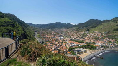 Private Guided Vespa Tour Mountains (7hrs)