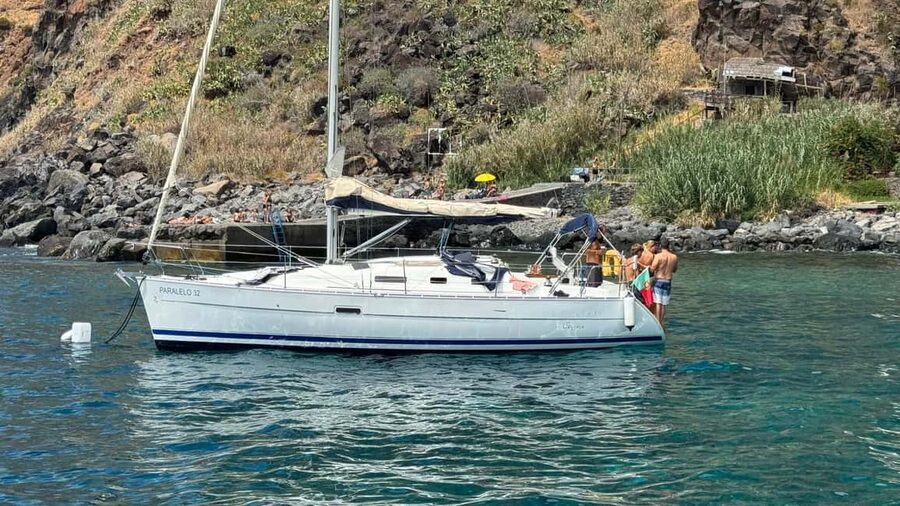 Madeira: private sailboat tour for families, SUP, and snorkeling - Madeira’s coastline from the water: cliffs, coves, and calm moments