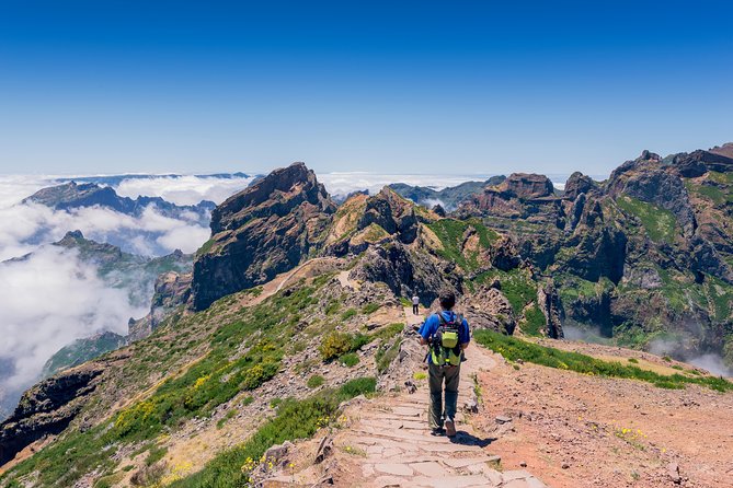 Madeira s highest Peaks - Pico Ruivo at 1862m: a summit goal that feels earned