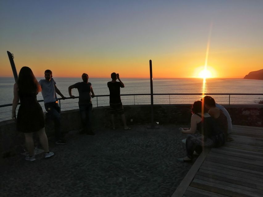 Madeira: Salsa and Bachata dance and discovery experience - What to bring (and what to skip) so you can enjoy the full hour