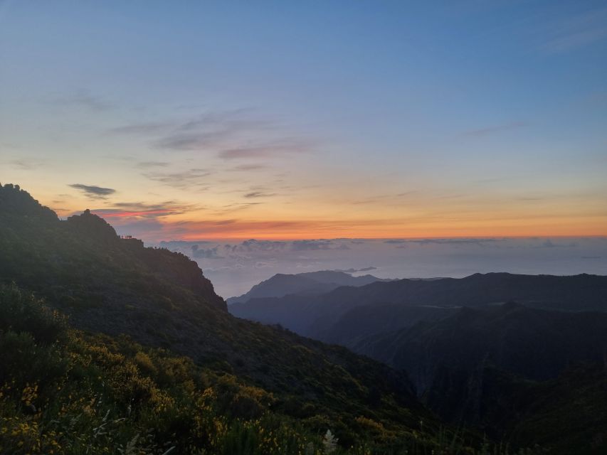 Madeira : Santana, Pico Arieiro, walk full day 4x4 Jeep tour - Santana: traditional houses, 1.5 hours to actually experience the village