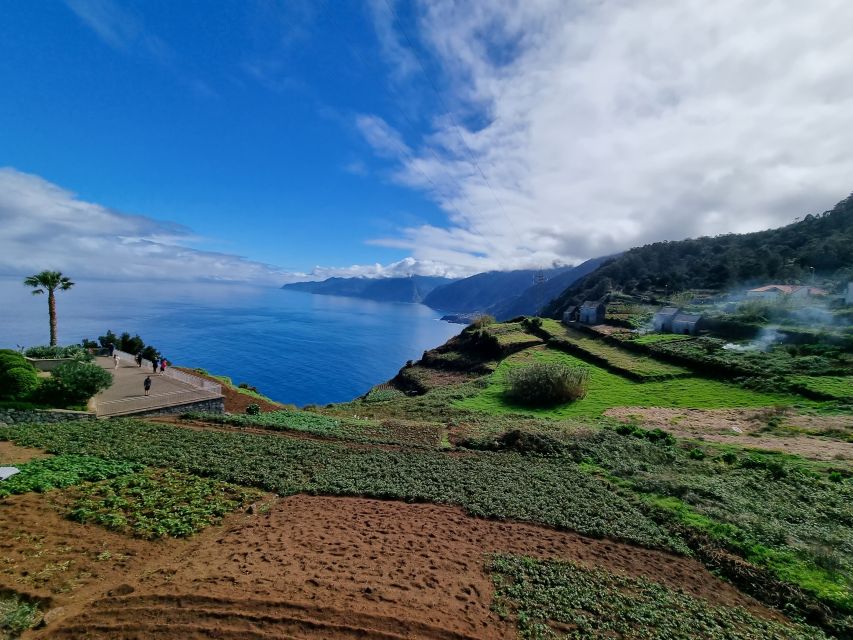 Madeira : SkyWalk, Fanal, Natural Pools 4x4 Jeep Tour - Key moments worth planning around