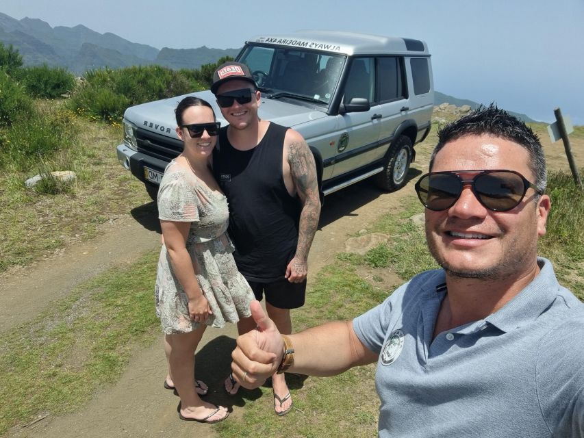 Madeira : SkyWalk, Fanal, Natural Pools 4x4 Jeep Tour - Seixal and São Vicente: Finishing in the North