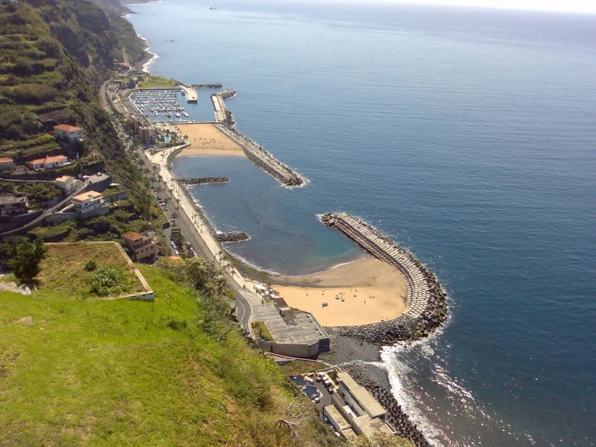 Madeira South West: Half Day Private Tour - Câmara de Lobos: the fishing village stop that gives context