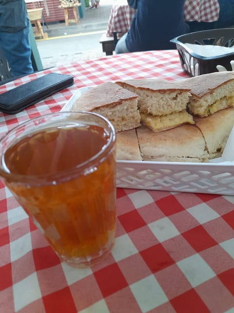 Madeira: Sunday Market in Santo da Serra - A Few Things to Bring So You Enjoy Every Stop