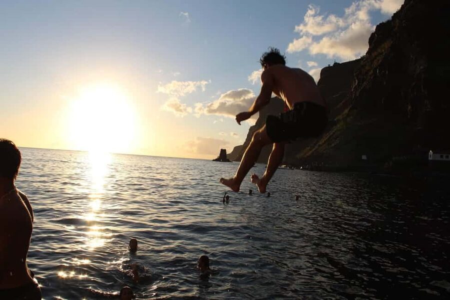 Madeira: Sunset Dinner Cruise - Calhau da Lapa swim and snorkeling: the high-impact stop