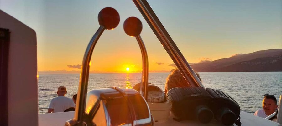 Madeira: Sunset Dinner Cruise - Drinks, service, and the family-run feel that keeps showing up