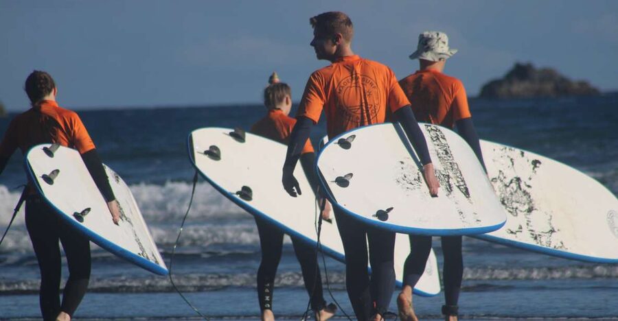 Madeira: surf lesson at Porto da Cruz - Porto da Cruz Praia da Alagoa: the Madeira surfing setup