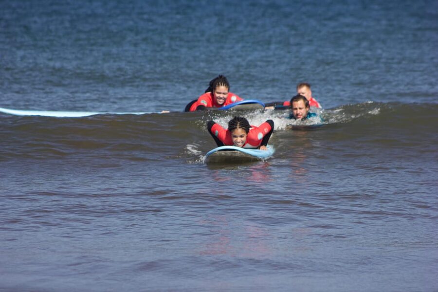 Madeira: Surf Lessons - Coaching that feels personal: max 6 and real feedback