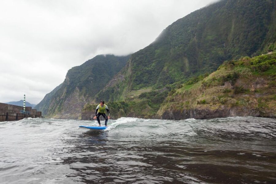Madeira : Surfing Experience for all - Making Sense of the Tide, Weather, and Changing Meeting Points