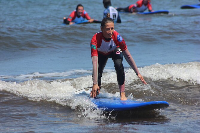 Madeira Surfing Lessons - Aroundfreedom Surf School - Madeira surfing lessons in Machico: what this experience really feels like