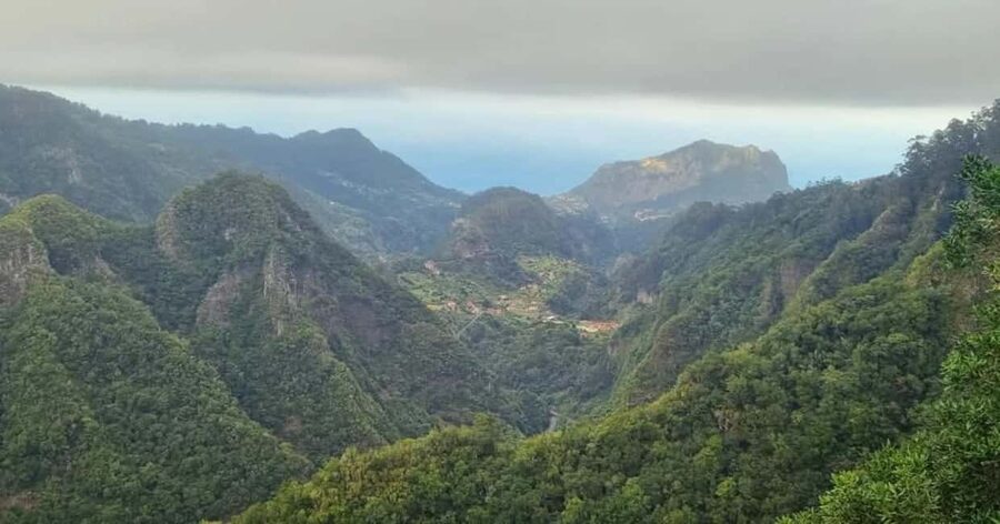 Madeira: Surreal East Experience - Pico do Arieiro: the quick high point that changes how the island looks