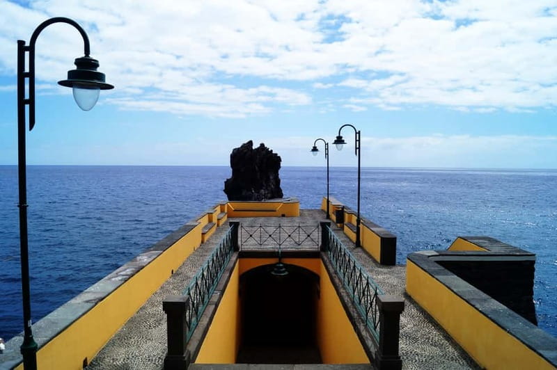 Madeira: Wet your hair in the amazing Levada Nova / Moinhos - The Walk Itself: Stone Bridges, Floral Bounty, Waterfalls, and the Channel System
