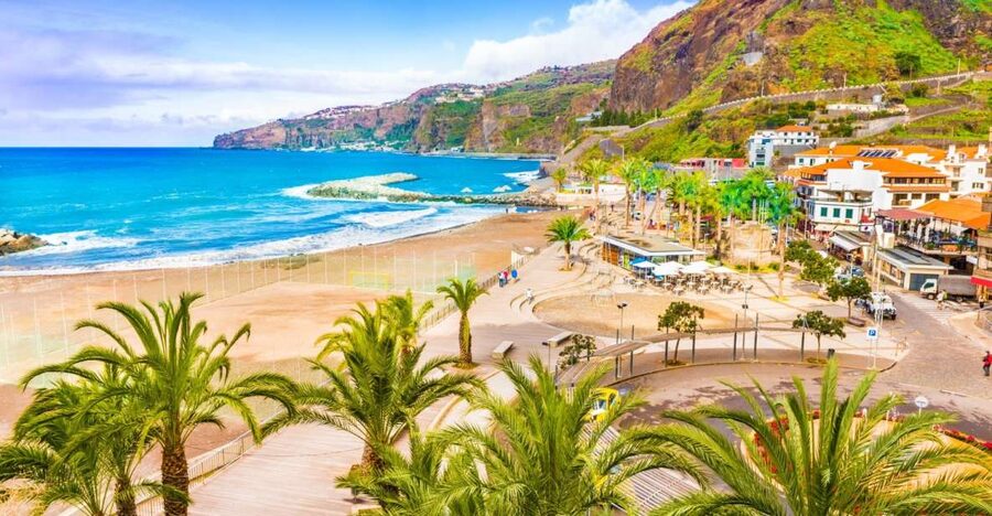 Madeira: Wine Safari Jeep Tour with Local Guide - Key highlights worth your attention