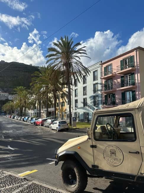 Madeiral de Jeep: (Skywalk, Seixal, Porto Moniz, Fanal) - How the jeep, driver, and English guide affect your day