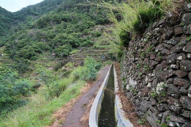 Maroços - Vale das Mimosas (Half Day Walk) - What to pack: shoes, warm layers, and a real picnic plan