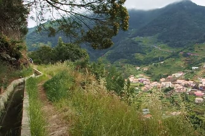 Mimosa Valley Walk - Easy for All Ages, Meaning Plan for Real Feet
